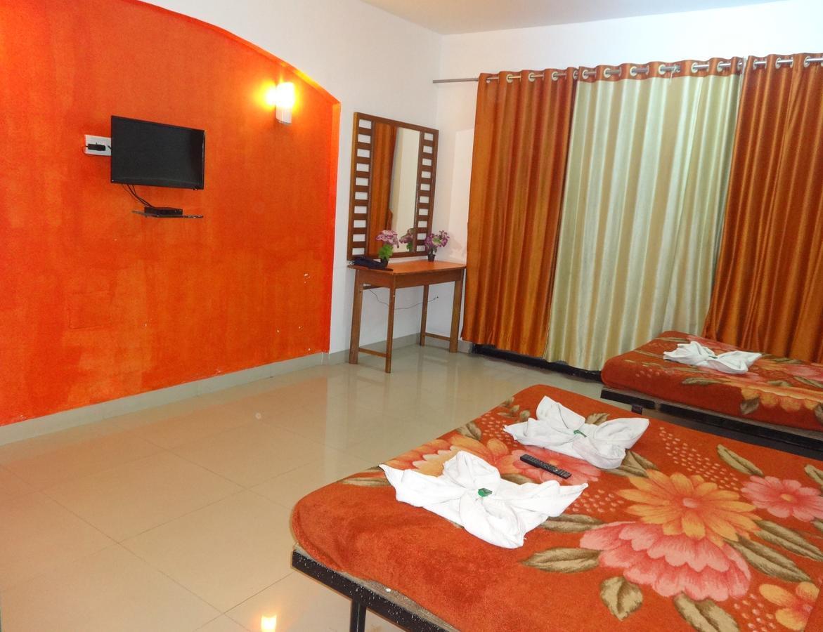 Maharaja Palace Hotell Mahābaleshwar Exteriör bild